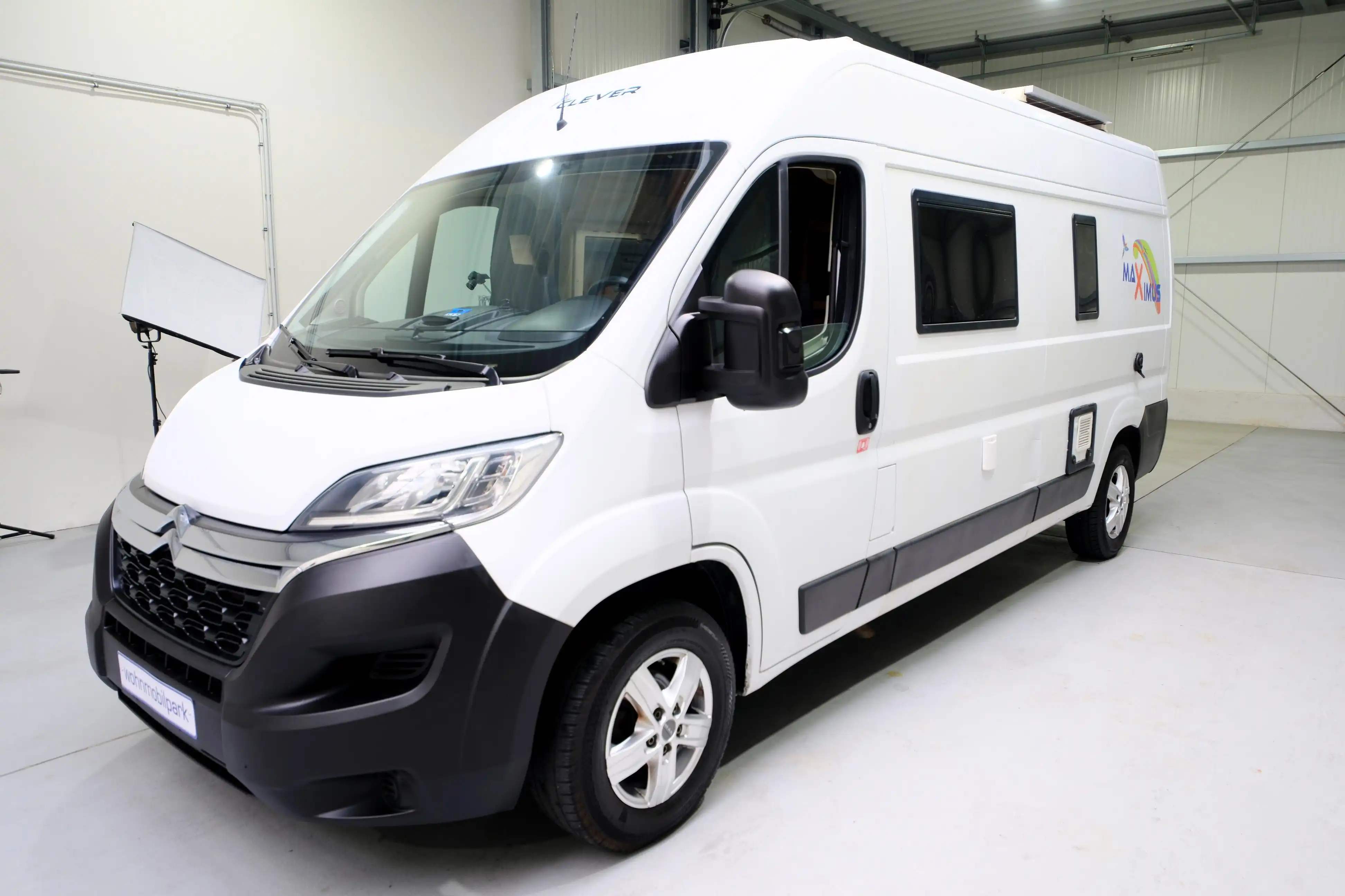 CLEVER Van 600 Celebration